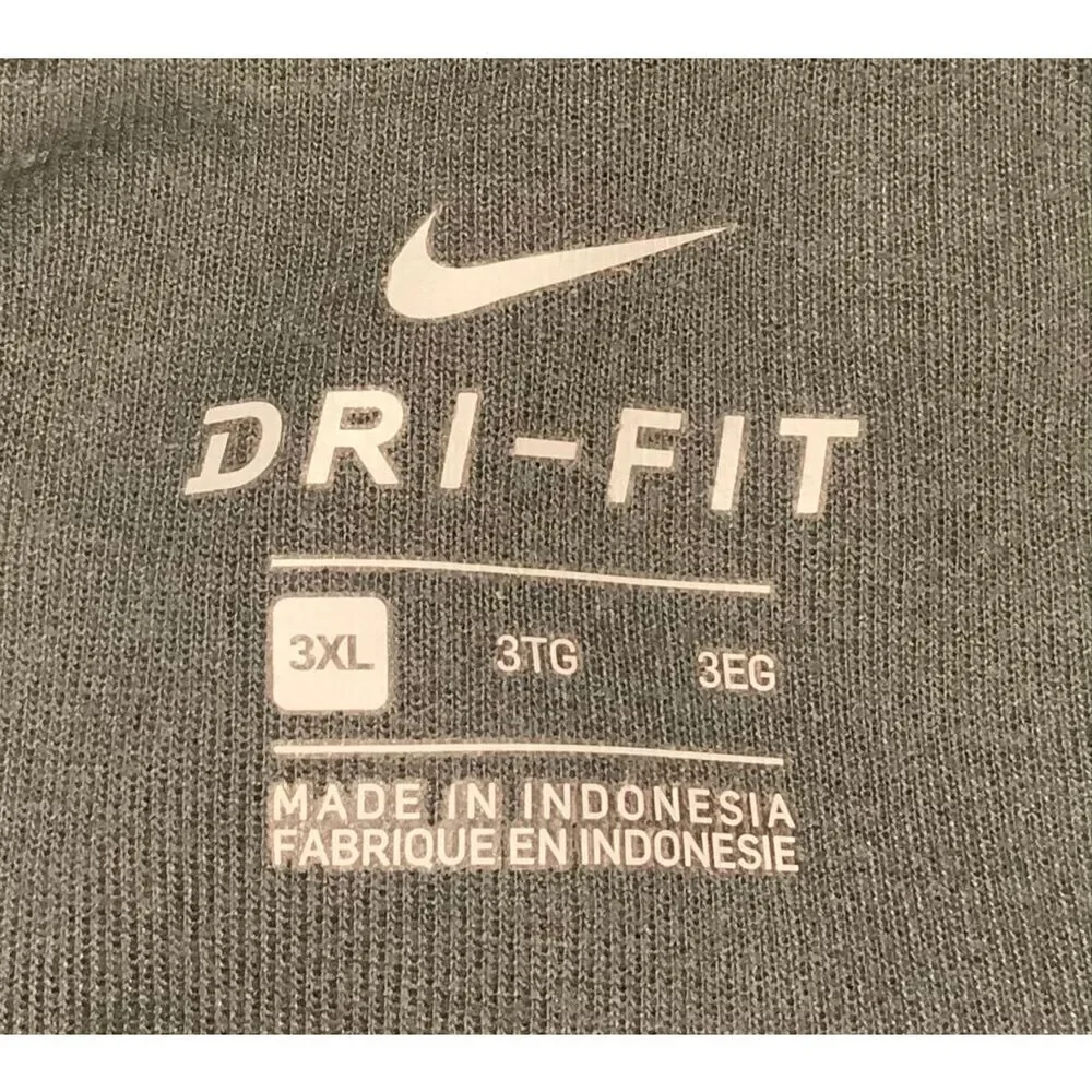 Nike Dri-FIT full-zip jacket for Dartmouth College size 3XL